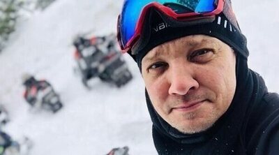 Jeremy Renner, ingresado en el hospital tras un accidente con la nieve