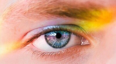 Tatuaje ocular, la moda más controvertida: ¿cambiar el color de los ojos es seguro?