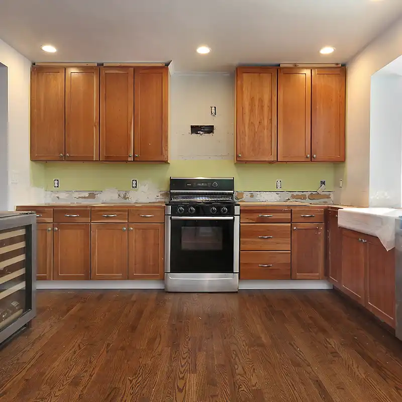 Photo of kitchen with old cabinets before refinishing