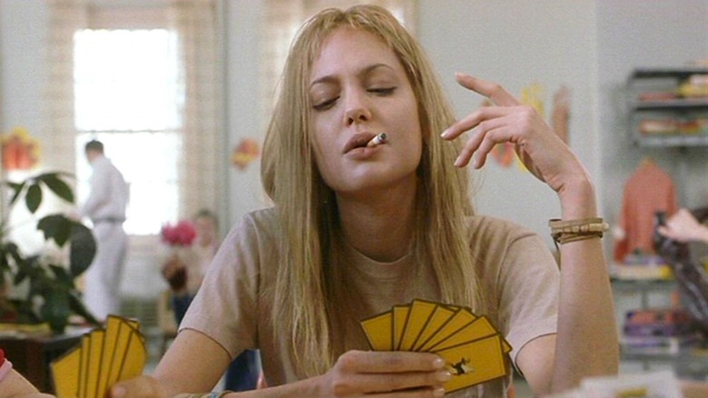 Angelina Jolie in Girl, Interrupted, smoking