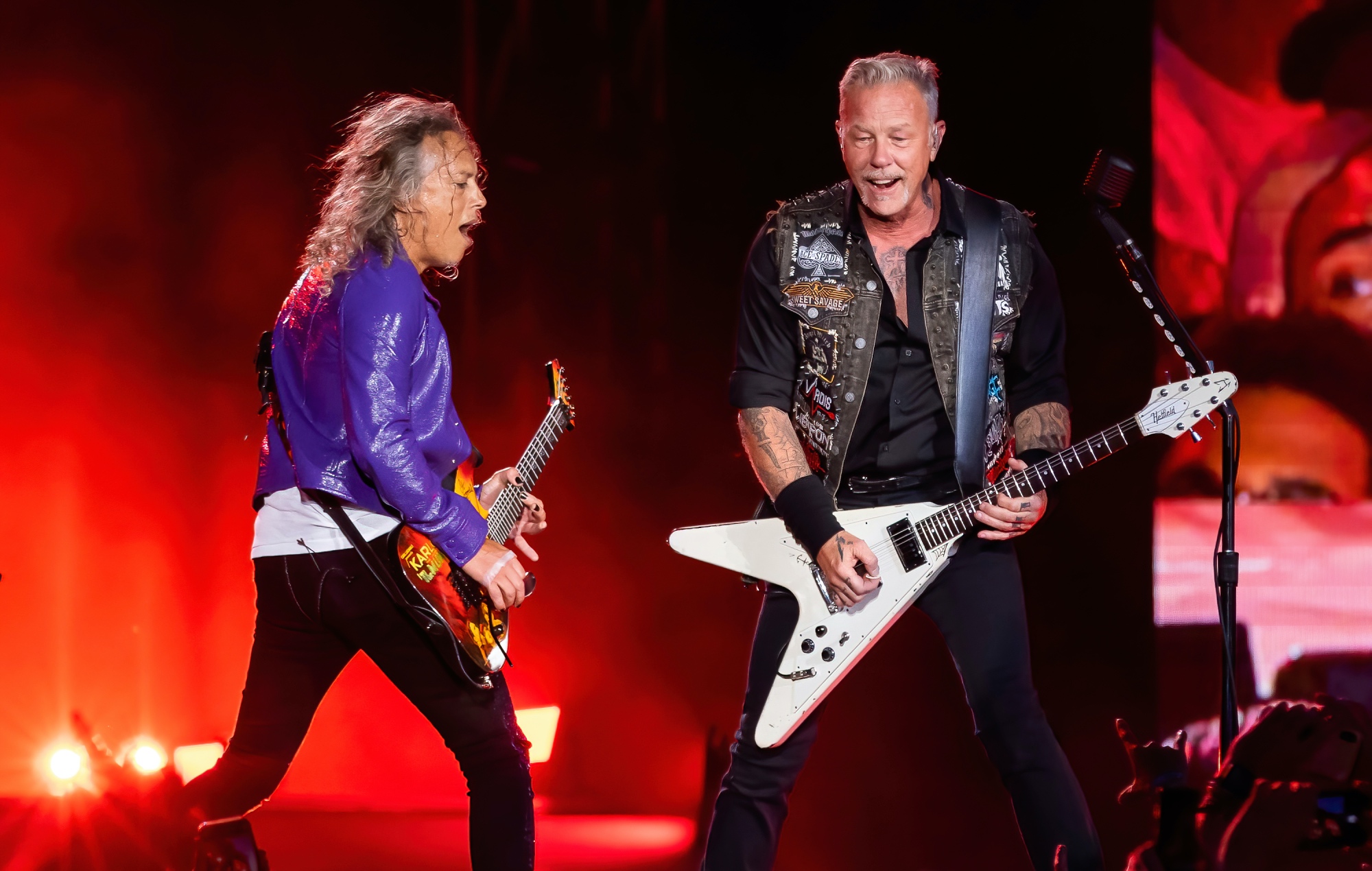 Kirk Hammett (left) and James Hetfield (right) of Metallica performs on day 1 of Lollapalooza at Grant Park on July 28, 2022 in Chicago, Illinois