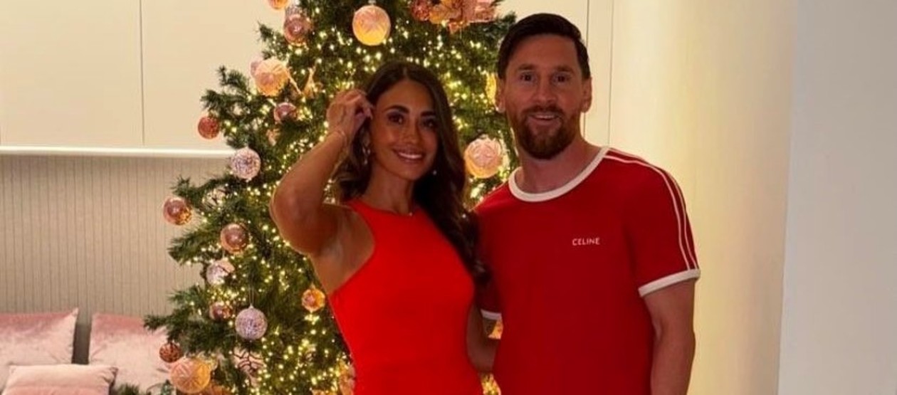 La Navidad de Messi: en familia y con look furor de Nochebuena