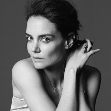 Black and white portrait of Katie Holmes.