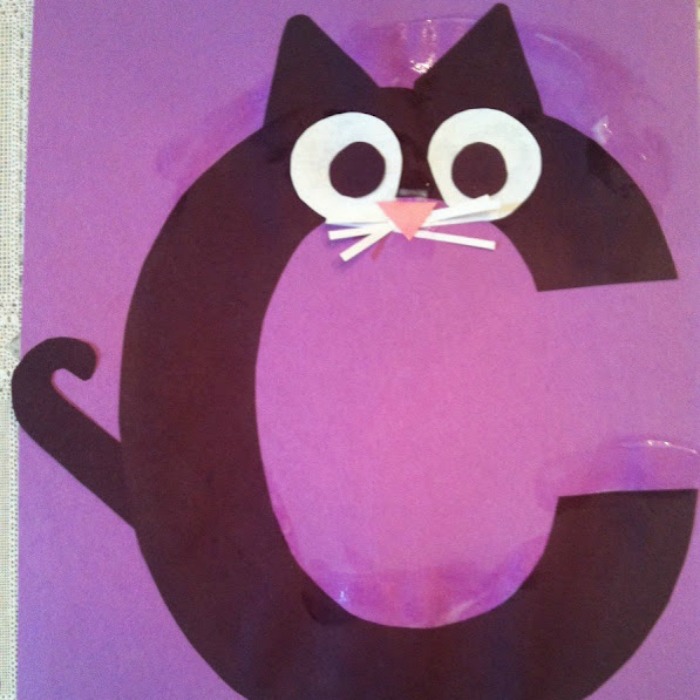 25 Curiously Cute Cat Crafts For Kids