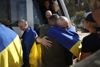 Ukraine and Russia swap prisoners amid standoff over missile restrictions