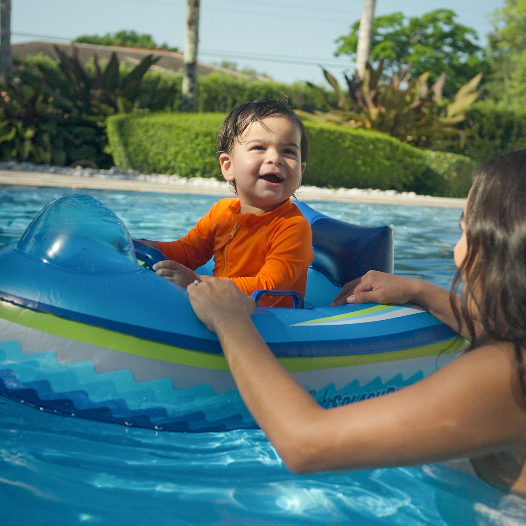 Remote Control Motorized Baby Runner Boat the Ultimate Toddler Pool Toy for Parents