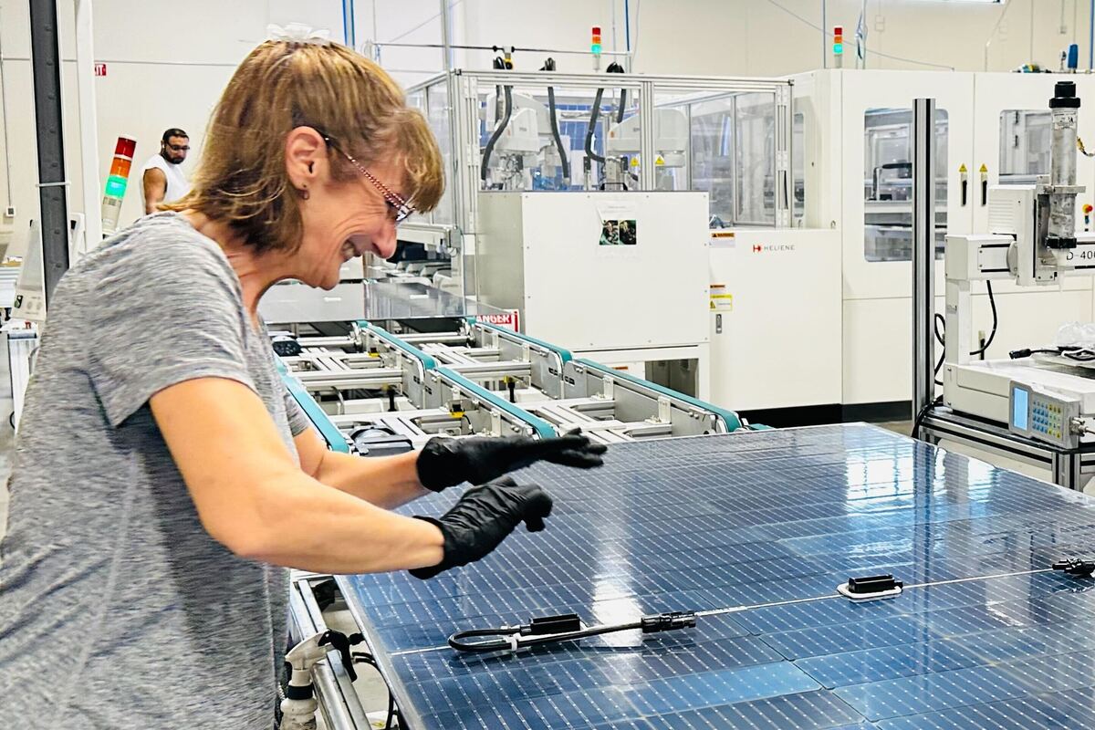 Federal Policies and Incentives Drive Demand for American-Made Solar Power Modules