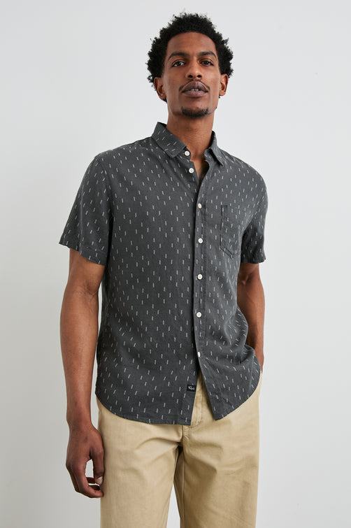 CARSON SHIRT - LOUIS LEAF BLACK - front