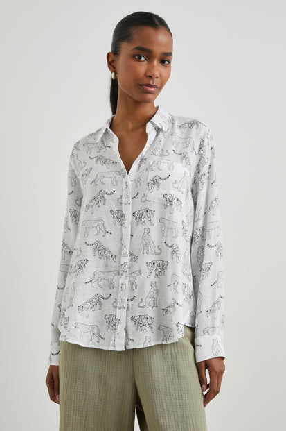 CHARLI SHIRT - IVORY JUNGLE CATS - FRONT BODY