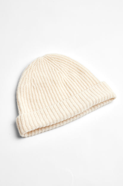 AUTUMN KNIT HAT IVORY - FLAT