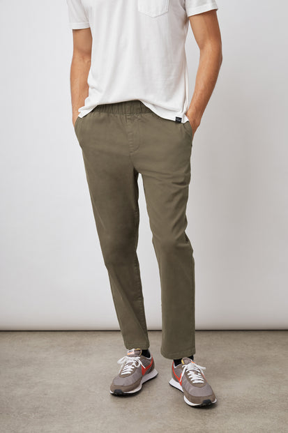 JULIAN DARK OLIVE PANT- FRONT