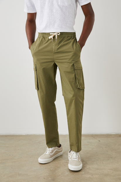 EMMERSON OLIVE PANT - FRONT