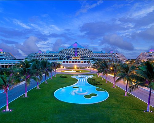 Club Meliá at Meliá Caribe Beach