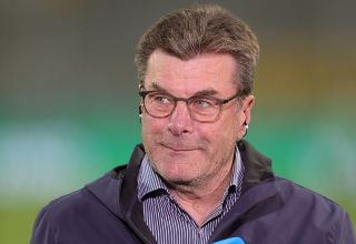 Dieter Hecking soll den VfL Bochum vor dem Abstieg in die 2. Bundesliga retten. 