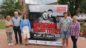 Sommertheater in Freudenstadt: Theaterkiste auf dem Marktplatz zeigt passende Requisiten und mehr