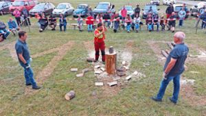 Waldfest in Seewald: Brennholzmeisterschaft diesmal mit Zweierteams