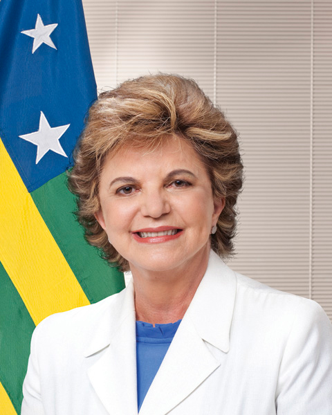 Lúcia Vânia