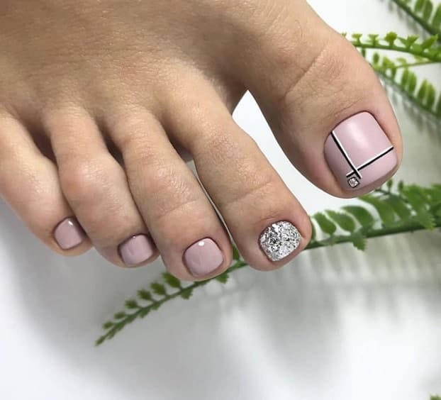 nude colored pedicure design ideas