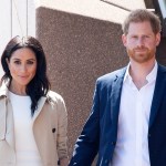 SYDNEY, AUSTRALIA - OCTOBER 16: Prince Harry, Duke of Sussex and Meghan, Duchess of Sussex meet and greet the public at the Sydney Opera House on October 16, 2018 in Sydney, Australia. The Duke and Duchess of Sussex are on their official 16-day Autumn tour visiting cities in Australia, Fiji, Tonga and New Zealand.