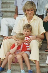 Diana, Princess of Wales (1961 - 1997) with her sons William and Harry during a holiday with the Spanish royal family at the Marivent Palace in Palma de Mallorca, Spain, August 1987. (Photo by Terry Fincher/Princess Diana Archive/Getty Images)