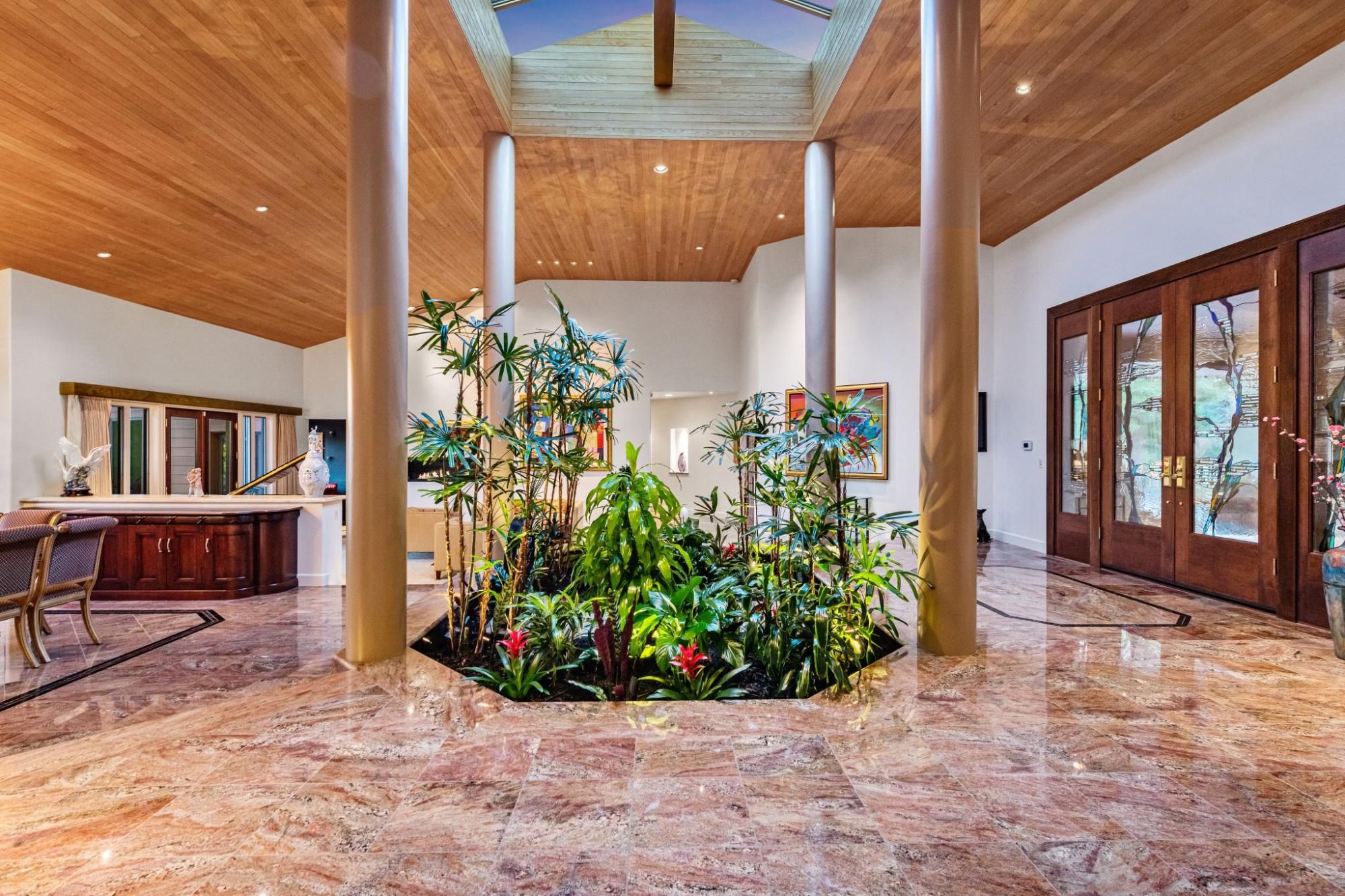 Living room with atrium in the middle.