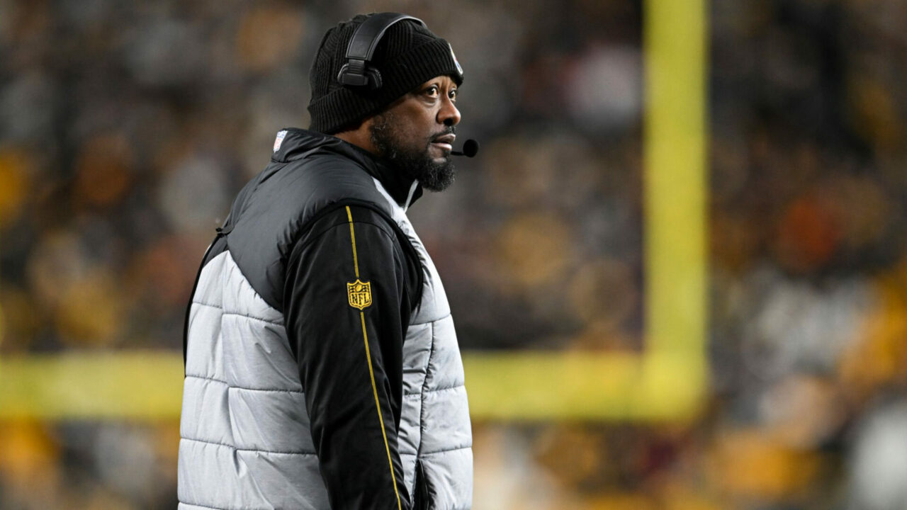 Pittsburgh Steelers Head Coach Mike Tomlin