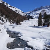 melager alm winter langlauf loipe skifahrer winter wanderweg