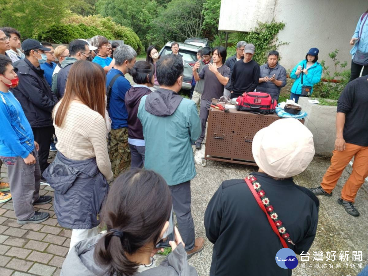 臺北市立動物園講解臺灣黑熊救援工作流程（林業保育署新竹分署）