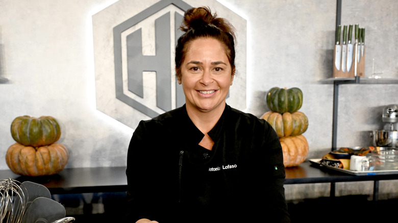 antonia lofaso at a cooking demo for the New York City Wine and Food Festival