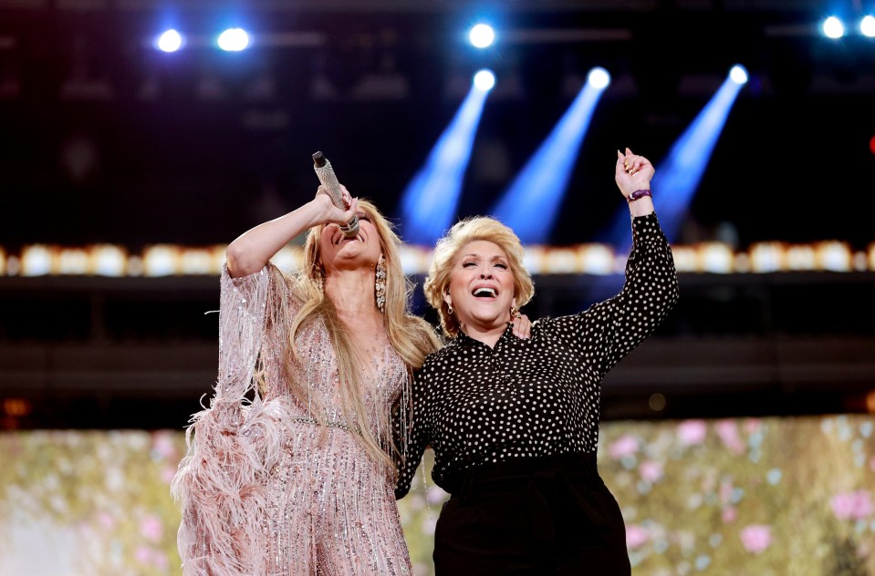 Guadalupe joined her daughter JLo on stage of the VAX LIVE concert