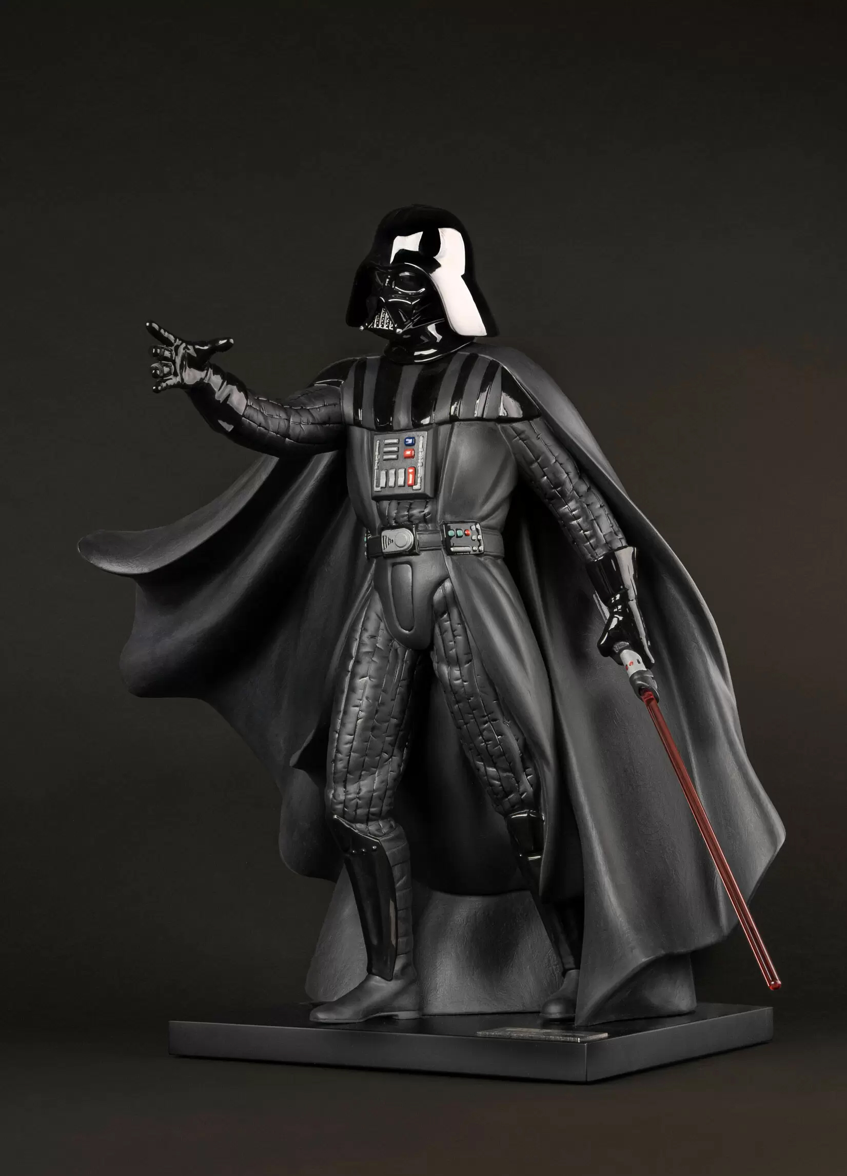 Lladro Darth Vader Sculpture 01009421