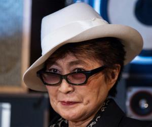 Yoko Ono Biography