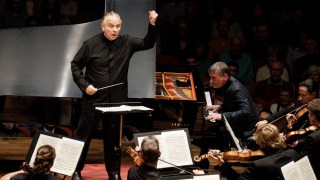 Mark Elder conducting Brahms and Shostakovich at the Birmingham Symphony Hall