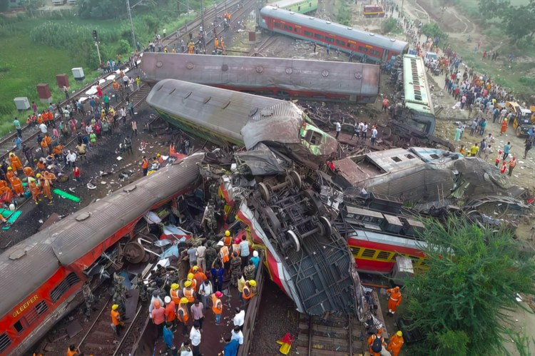 What’s on TV and radio tonight: Why Trains Crash