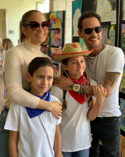 jennifer lopez family