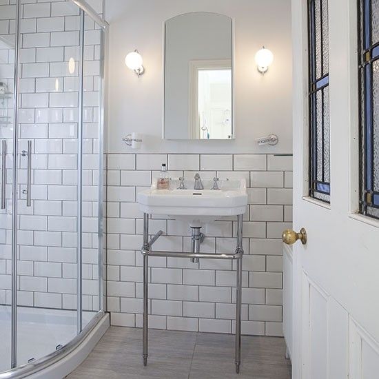 white_victorian_bathroom_tiles_9