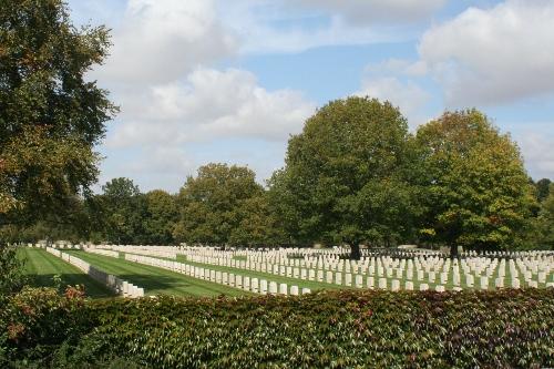 German War Cemetery Champigny-St.-Andr�