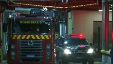 Homem encontrado morto em elevador de shopping de Curitiba é identificado