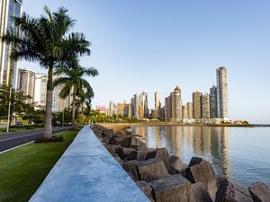 Walkway along the water with a view of the Skyscrapers