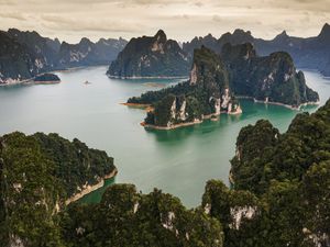 Cheow Lan Lake, Khao Sok National Park