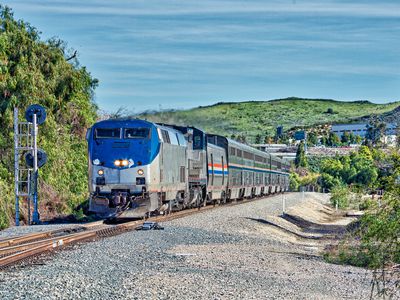 Amtrak Coast Starlight (Los Angeles - Seattle) powered by P42DC locomotives at Moorpark, California