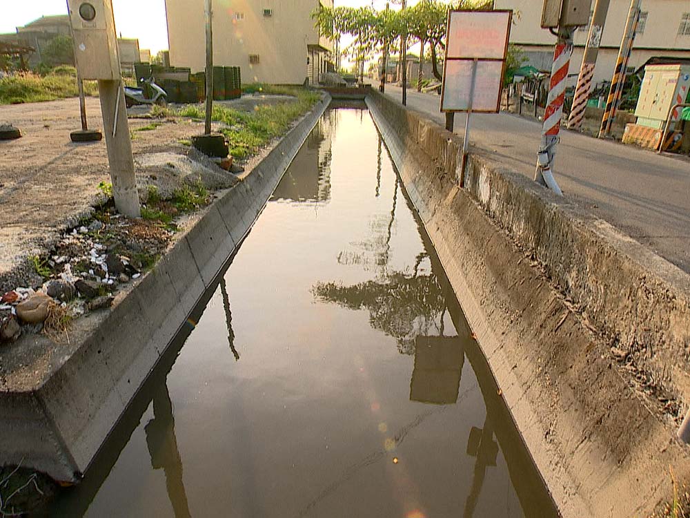 雲林台西 地層下陷