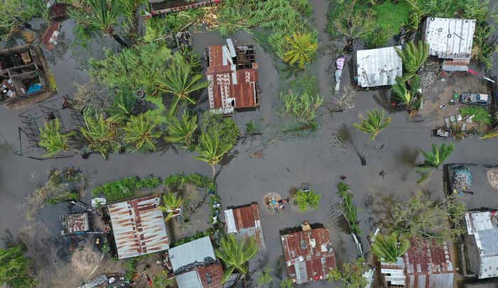 Vue aérienne d'inondations