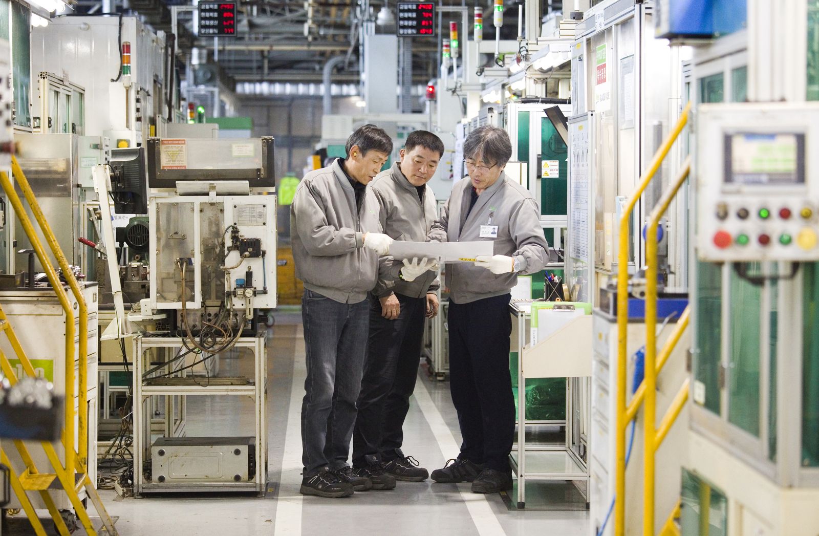 Valeo workers at South Korea plant