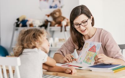 Child in cognitive behavioral play therapy