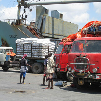 Sea port in Ethiopia offloading WFP relief supplies