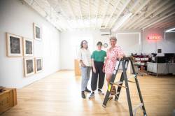 MIKAELA MACKENZIE / FREE PRESS 
                                Co-executive director Shawna Dempsey (right) and curators Jenny Western (left) and Abigail Auld of Mentoring Artists for Women’s Art.