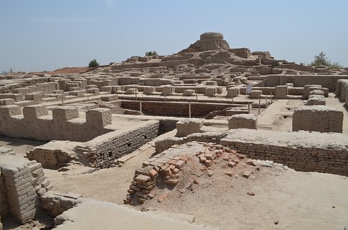 Mohenjo-daro (by Andrzej Nowojewski, CC BY-SA)