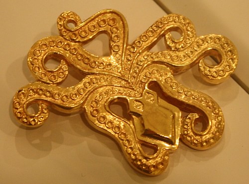 Mycenaean Octopus Brooch (by Mark Cartwright, CC BY-NC-SA)