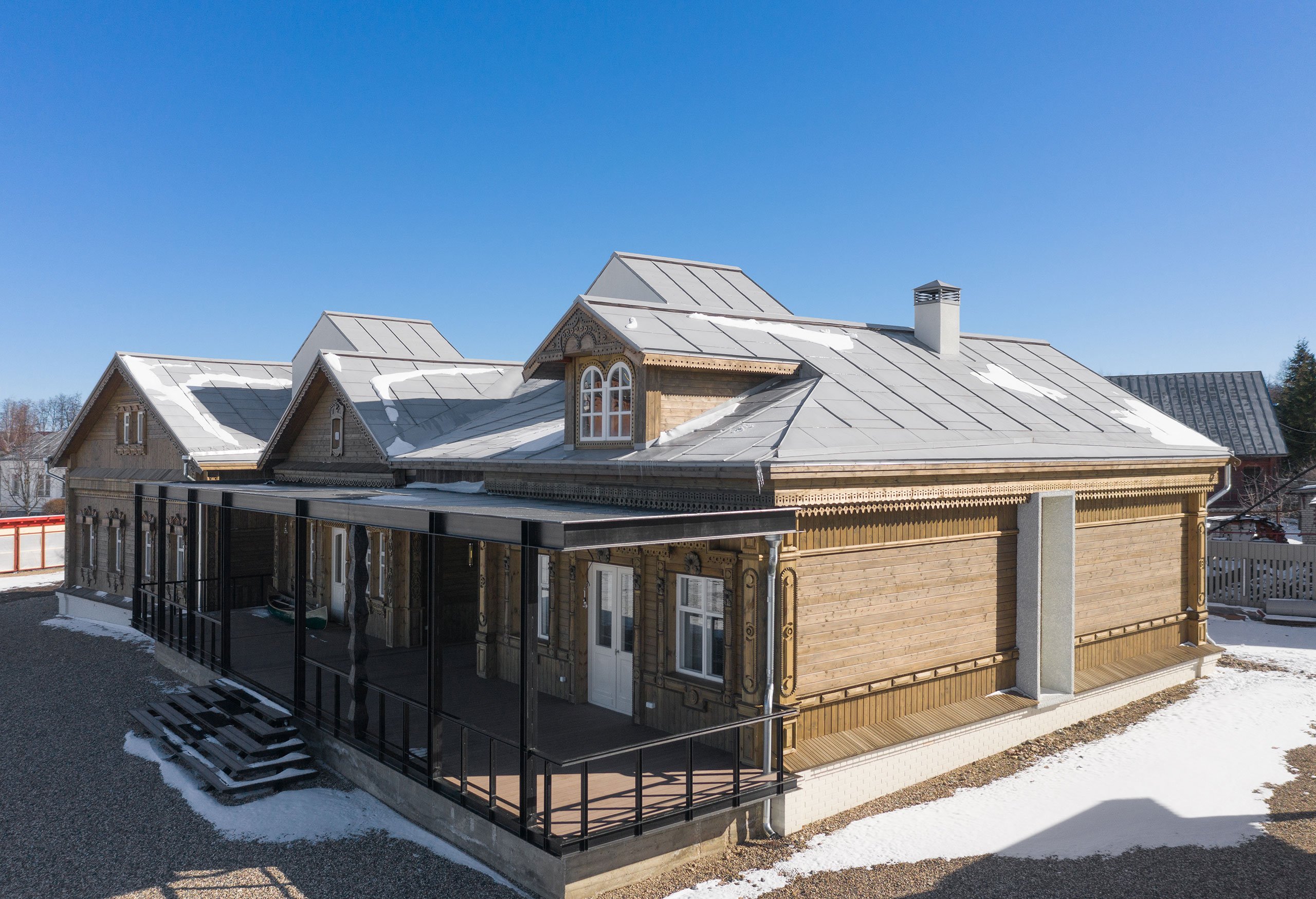 Suzdal Dacha by FORM Bureau.
Photo by Yuri Palmin.